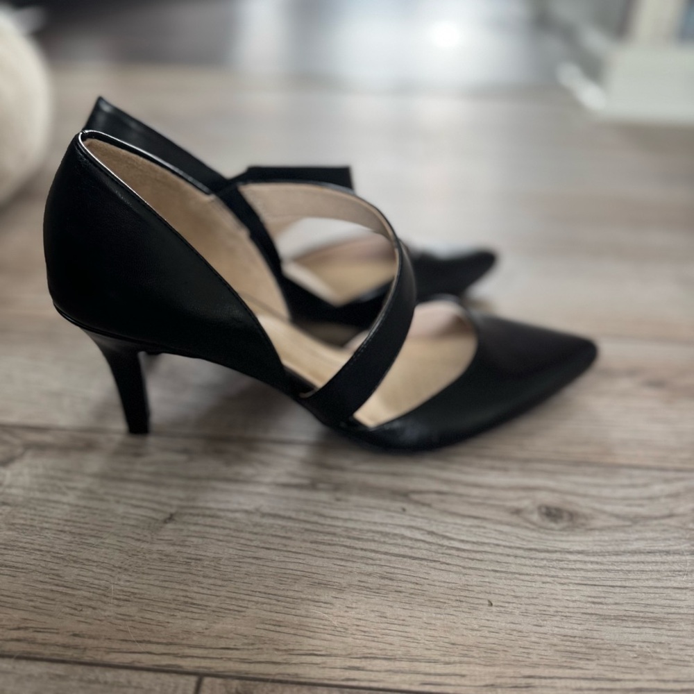 Life Stride Suki Black Leather Heel - Picture 4 of 8